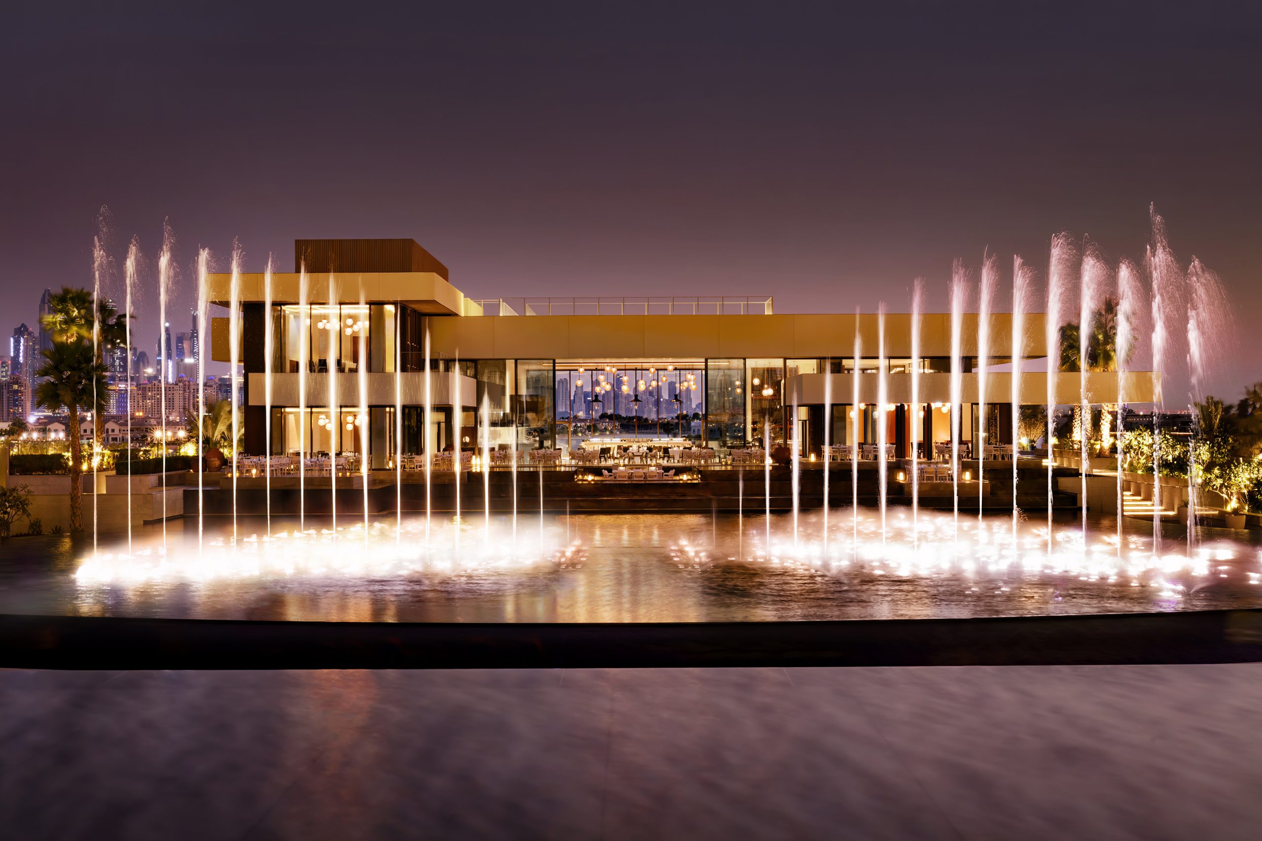 estiatorio Milos Dubai exterior view with fountain show